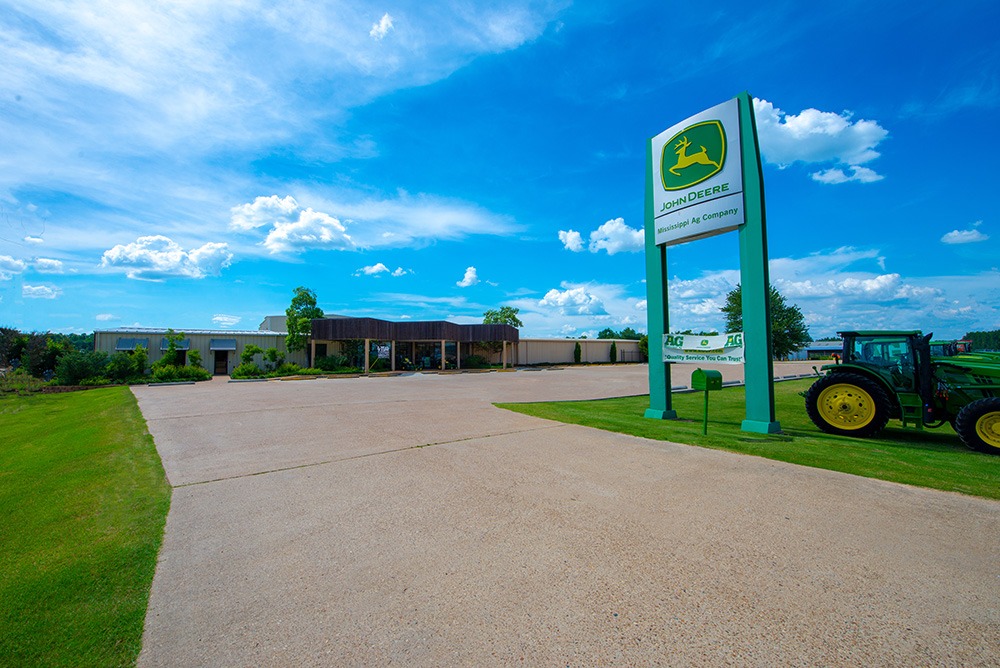 Yazoo City, Mississippi John Deere Dealer | AGUP Equipment